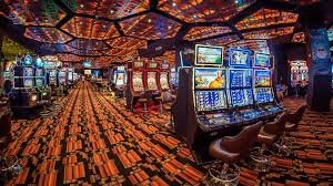 Pemain sedang memulai permainan live casino menggunakan platform nomor777 yang user-friendly